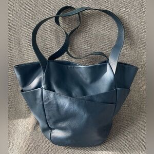 Modern Blue Tote with Spacious Design